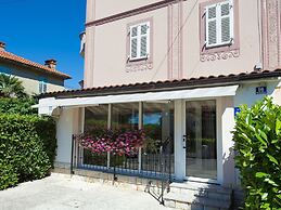 Attractive Apartment in Malinska near Sea