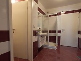 Attractive Apartment in Malinska near Sea