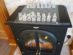 Spacious Cottage With Sauna