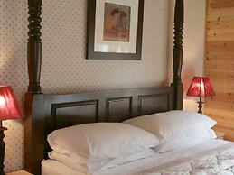 Spacious Cottage With Sauna