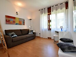 Belvilla by OYO Cherry House