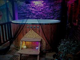 Lavish Holiday Home in Playa Blanca With Pool & Seabeach Nearby