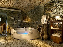 Lavish Holiday Home in Playa Blanca With Pool & Seabeach Nearby