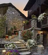 Lavish Holiday Home in Playa Blanca With Pool & Seabeach Nearby