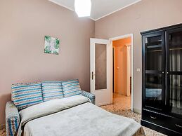 City Apartment w/ Balcony