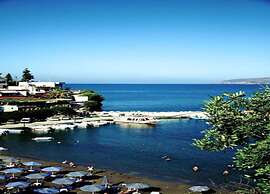 Beach View Villa in Bali near City Center with Private Pool