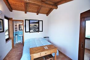 Elegant Villa in Montecosaro Italy with Hot Tub