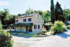 Elegant Villa in Montecosaro Italy with Hot Tub