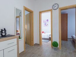 Holiday Home in Vir With Terrace