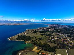 Holiday Home in Vir With Terrace