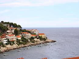 Charming Holiday Home in Cara With Pool