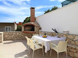 Charming Holiday Home in Cara With Pool