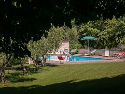 Villa in Tuscany With Swimming Pool