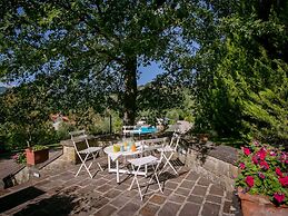 Villa in Tuscany With Swimming Pool