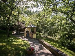 Villa in Tuscany With Swimming Pool