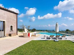 Belvilla by OYO La Torretta Dieci