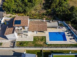 Modern Villa With Private Pool Near Labin and the Beach