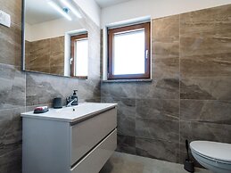 Modern Villa With Private Pool Near Labin and the Beach