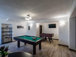 Modern Villa With Private Pool Near Labin and the Beach