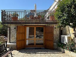 Belvilla by OYO Patrizia Edera