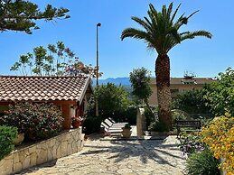 Belvilla by OYO Patrizia Edera