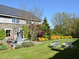 Charming Cottage in Jehonvil With View