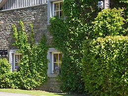 Charming Cottage in Jehonvil With View