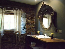 Charming Cottage in Jehonvil With View