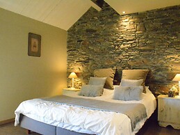 Charming Cottage in Jehonvil With View