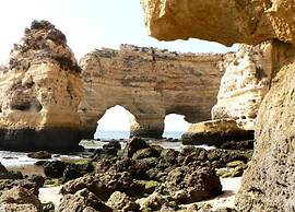 Villa in Carvoeiro With Swimming Pool