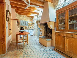 Belvilla by OYO Casa El Molino