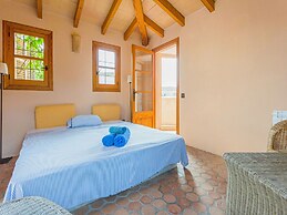 Belvilla by OYO Casa El Molino