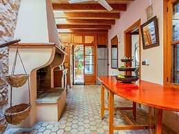 Belvilla by OYO Casa El Molino