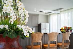 Gold Chariot Pool Villa