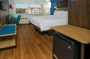 Tru by Hilton Columbus Airport