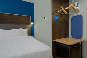 Tru by Hilton Columbus Airport