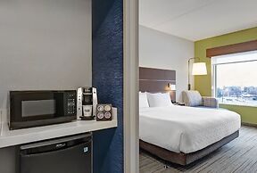 Holiday Inn Express & Suites Collingwood by IHG