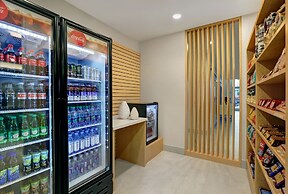 Holiday Inn Express & Suites Collingwood by IHG