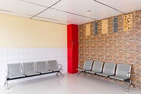 RedDoorz Plus @ Jalan Gatot Subroto Medan