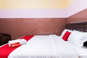 RedDoorz Plus @ Jalan Gatot Subroto Medan