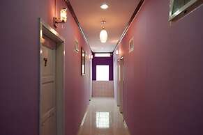 RedDoorz @ Hotel Aulia Majene