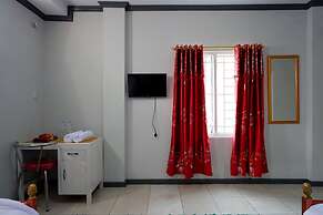 RedDoorz @ Hotel Aulia Majene