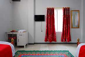 RedDoorz @ Hotel Aulia Majene