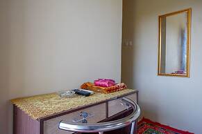 RedDoorz @ Hotel Aulia Majene