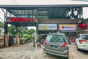 RedDoorz Plus near Akademi Kepolisian Semarang 3