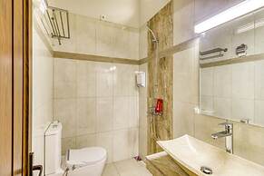 RedDoorz Plus near Gembira Loka Zoo 2