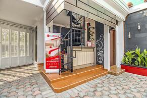 RedDoorz Plus near Gembira Loka Zoo 2