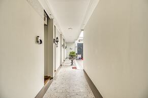 RedDoorz Plus near Gembira Loka Zoo 2