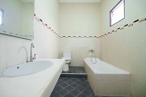 RedDoorz near RS Harapan Pematangsiantar