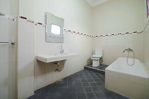 RedDoorz near RS Harapan Pematangsiantar